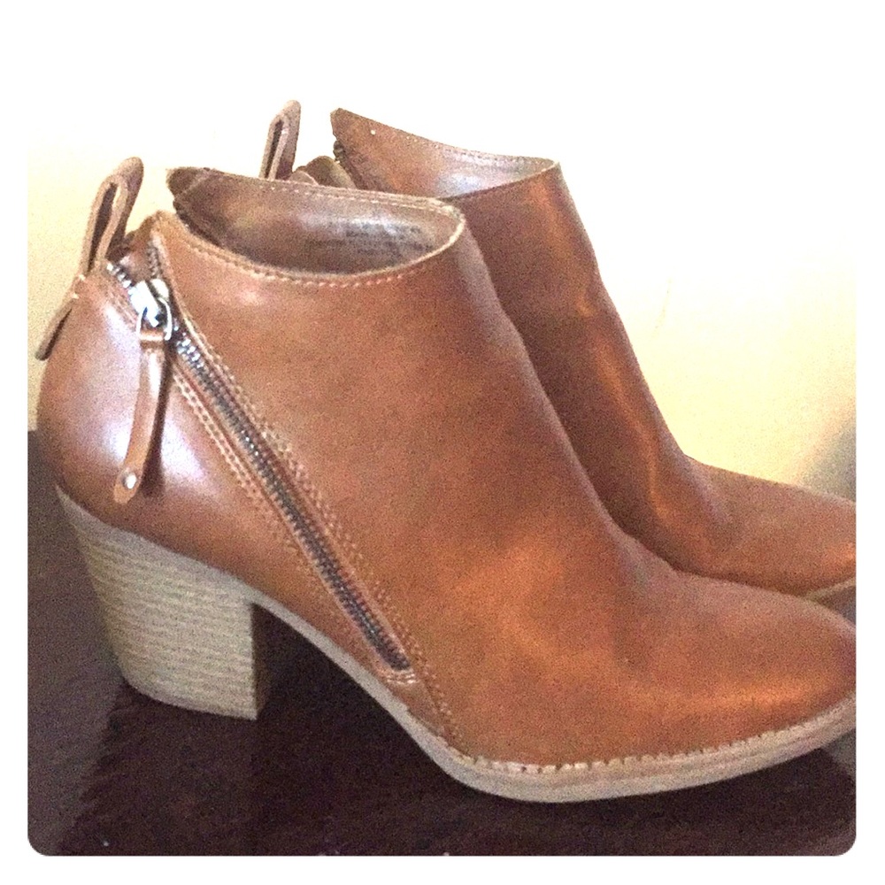 Brown Boots/Booties